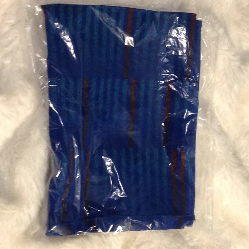❌GIFTED❌Made in ITALY SCARF blue+Stripes 60"x 10" - Picture 1 of 5